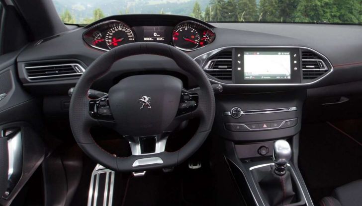 Peugeot 308: sistemi di assistenza alla guida - Foto 4 di 14