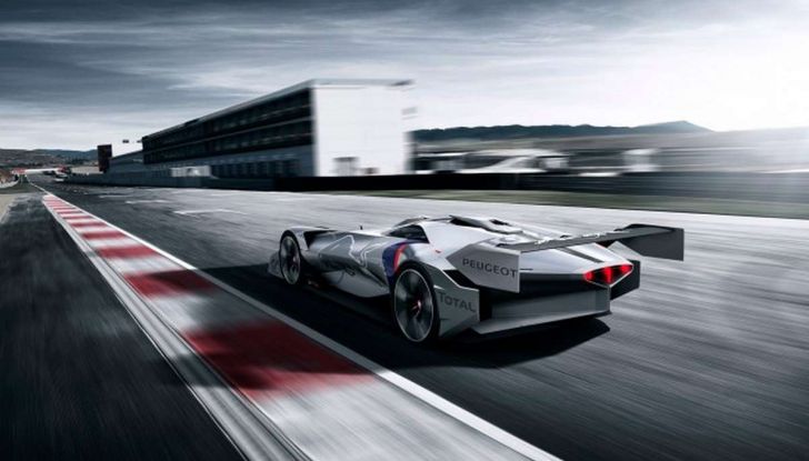 Peugeot L750 R HYbrid Vision, la concept per Gran Turismo Sport - Foto 3 di 12