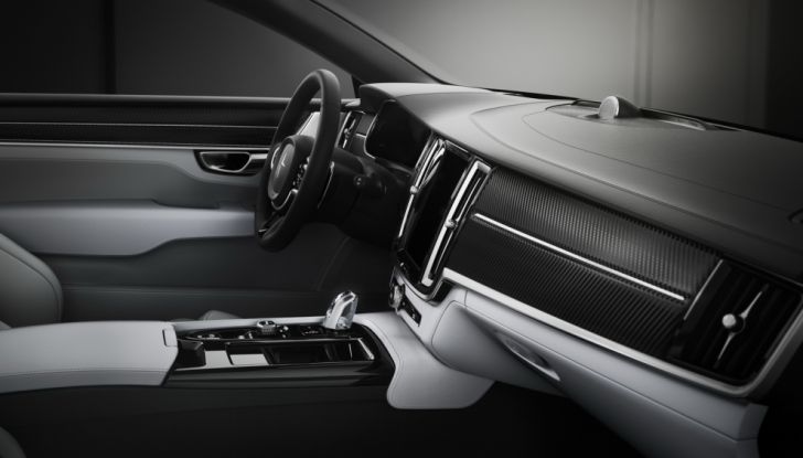 Volvo, l’addio al Diesel: dalla S60 2018 niente più auto a gasolio - Foto 9 di 30