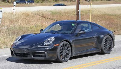 Porsche 911 2019, foto spia della futura generazione