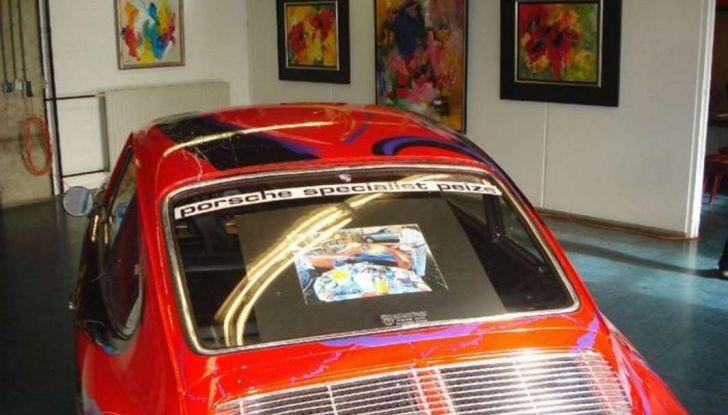 Porsche 911 del 1966 incontra l’arte astratta - Foto 3 di 4