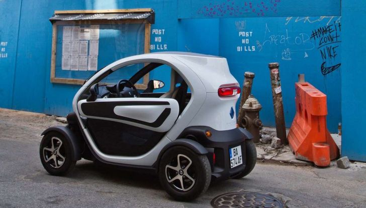 Alberghi e ristoranti possono usare una Renault Twizy grazie a Enegan - Foto 12 di 15