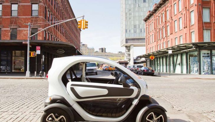 Alberghi e ristoranti possono usare una Renault Twizy grazie a Enegan - Foto 13 di 15