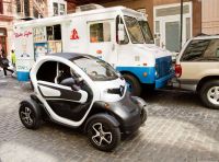 Alberghi e ristoranti possono usare una Renault Twizy grazie a Enegan