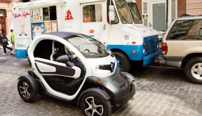 Alberghi e ristoranti possono usare una Renault Twizy grazie a Enegan