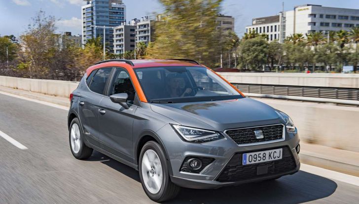 Seat Arona, la prova su strada del SUV compatto a Barcellona - Foto 15 di 48
