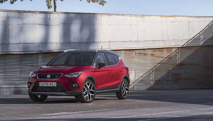 Seat Arona, la prova su strada del SUV compatto a Barcellona - Foto 36 di 48