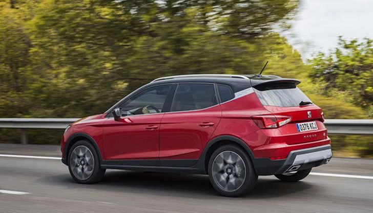 Seat Arona, la prova su strada del SUV compatto a Barcellona - Foto 44 di 48