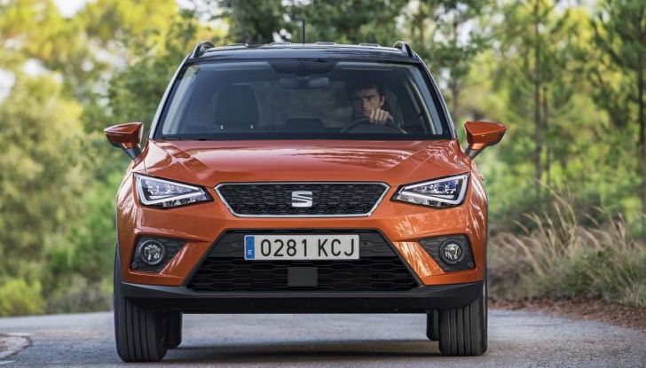 Seat Arona, la prova su strada del SUV compatto a Barcellona - Foto 13 di 48