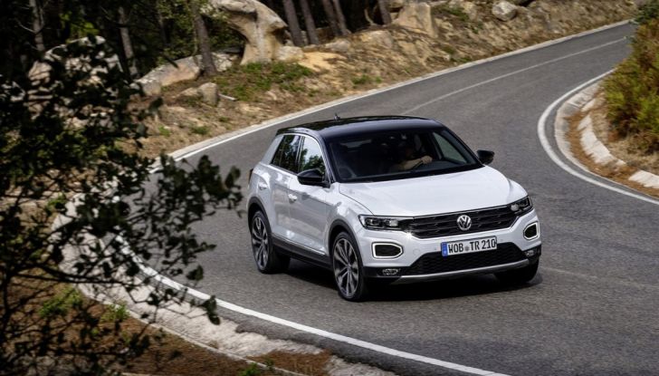 Volkswagen T-Roc e la nuova campagna social con Winnie Harlow - Foto 7 di 39