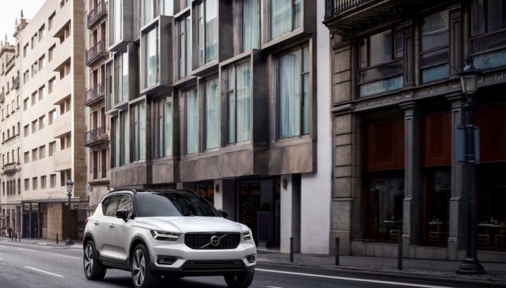 Volvo Studio Milano svela XC40 - Foto 4 di 28