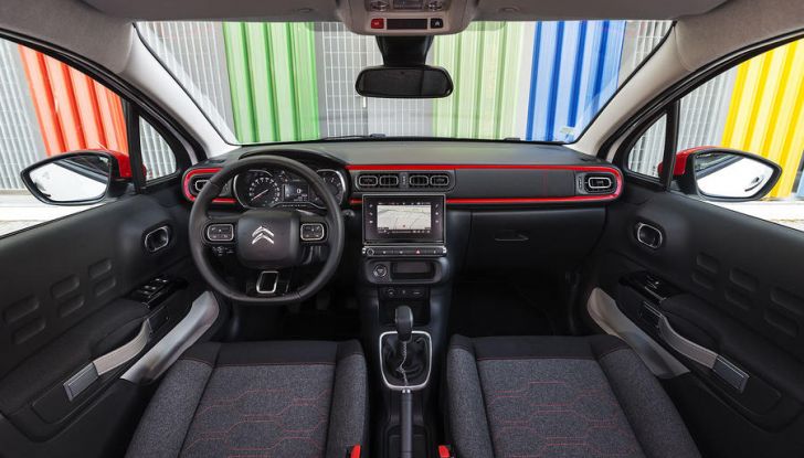 Citroen C3 eletta Auto Europa 2018 dai giornalisti auto UIGA - Foto 27 di 27