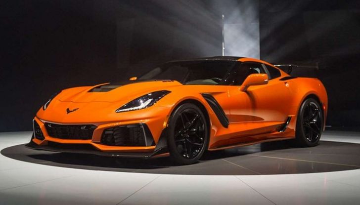 Chevrolet Corvette ZR1 2018 - Foto 2 di 18