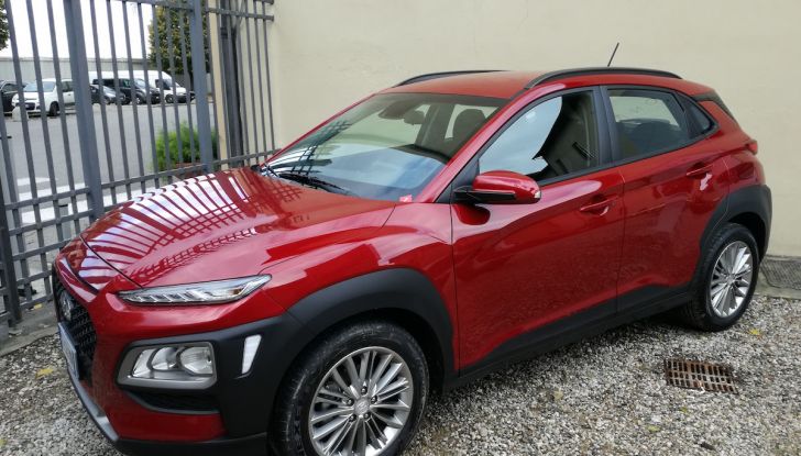 Prova su strada Hyundai Kona: il Crossover 4×4 tra prestazioni e avanguardia - Foto 11 di 19