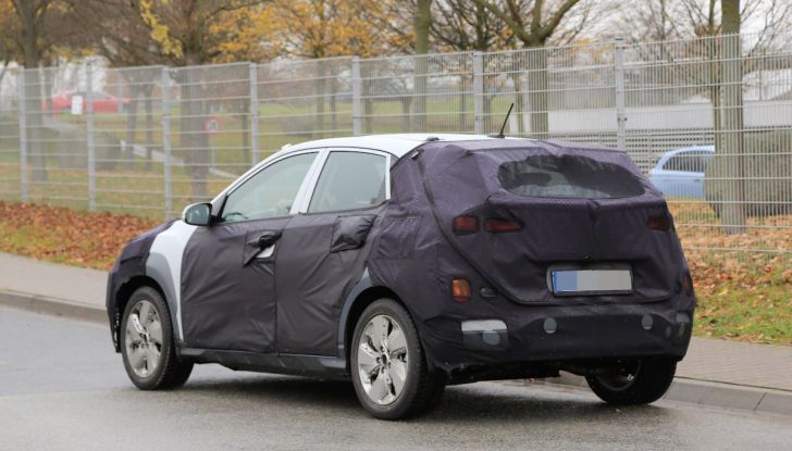 Hyundai Kona EV 2018, il SUV a emissioni zero segue la filosofia Ioniq - Foto 10 di 12