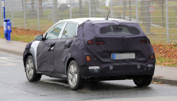Hyundai Kona EV 2018, il SUV a emissioni zero segue la filosofia Ioniq - Foto 11 di 12
