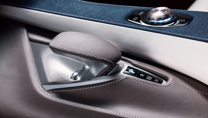 Infiniti QX50, il primo SUV con il turbo a compressione variabile - Foto 14 di 27