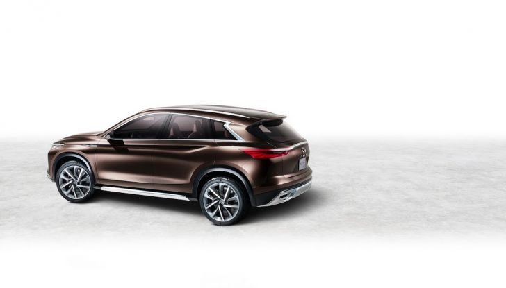 Infiniti QX50, il primo SUV con il turbo a compressione variabile - Foto 6 di 27