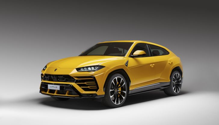 Lamborghini Urus Performante arriva nel 2021 - Foto 14 di 27