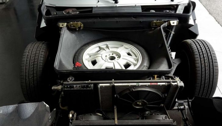 Lancia Delta S4, la leggenda del rally firmata Miki Biasion all’asta - Foto 19 di 20