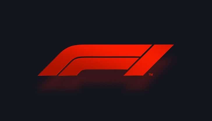 Il nuovo logo della Formula 1 non piace ai fan ma Liberty Media ha scelto - Foto 1 di 4