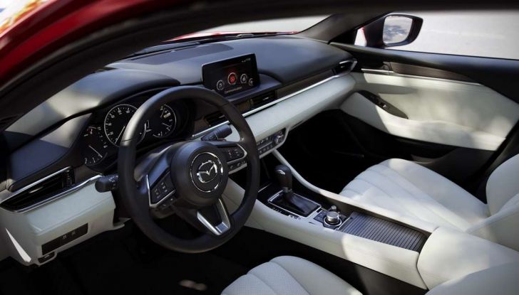 Mazda salva il Diesel: valore garantito fino al 2021 - Foto 9 di 16