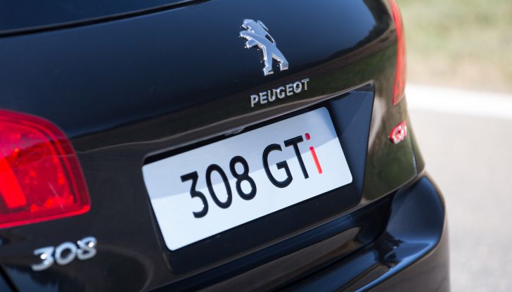 La nuova Peugeot 308 GTi by PS con Peugeot & Friends - Foto 10 di 26