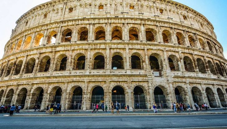 Roma, stop alle auto Diesel Euro 6