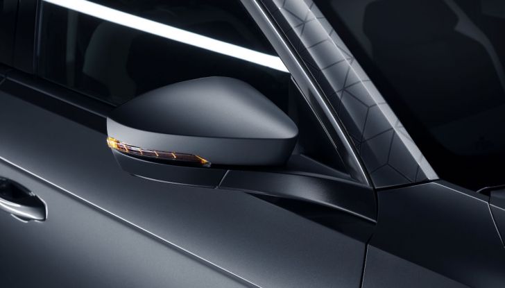 Volkswagen T-Roc di Garage Italia per Black Friday e Cyber Monday di Amazon - Foto 12 di 17