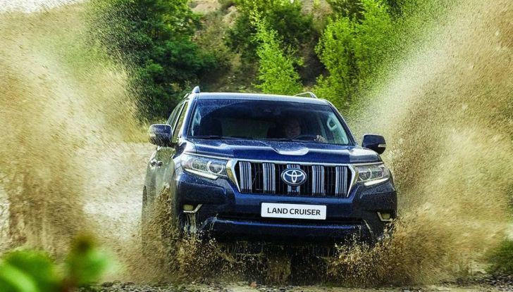 Toyota Land Cruiser restyling 2018, informazioni e dati tecnici - Foto 16 di 17