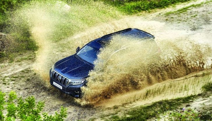 Toyota Land Cruiser restyling 2018, informazioni e dati tecnici - Foto 5 di 17