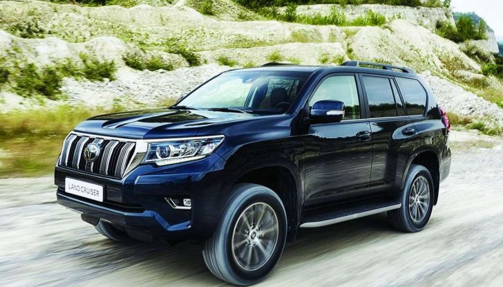 Toyota Land Cruiser restyling 2018, informazioni e dati tecnici - Foto 1 di 17