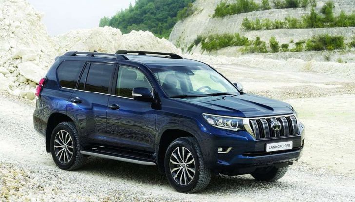 Toyota Land Cruiser restyling 2018, informazioni e dati tecnici - Foto 10 di 17