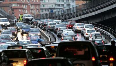 Sicurezza in auto a Roma: è emergenza
