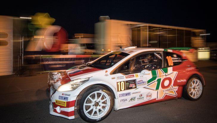 Peugeot festeggia al Monza Rally Show i suoi titoli nel CIR 2017 - Foto 5 di 11