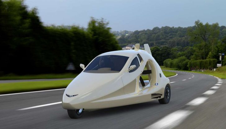 Auto volanti in commercio dal 2018 a 140mila dollari - Foto 7 di 9