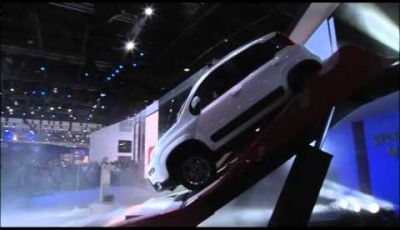 Giusy Buscemi e Fiat Panda: Miss Italia 2012 incontra “Miss Europa”