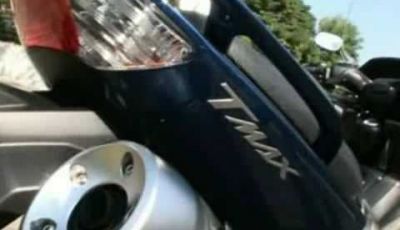 Video Yamaha T-Max