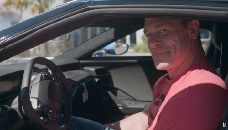 John Cena denunciato dopo aver venduto la sua Ford GT 2016 - Foto 10 di 13