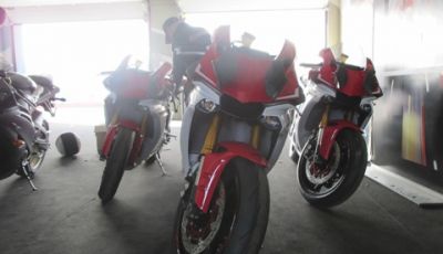 Yamaha R1 2015: Recensione in Pista con Pedersoli