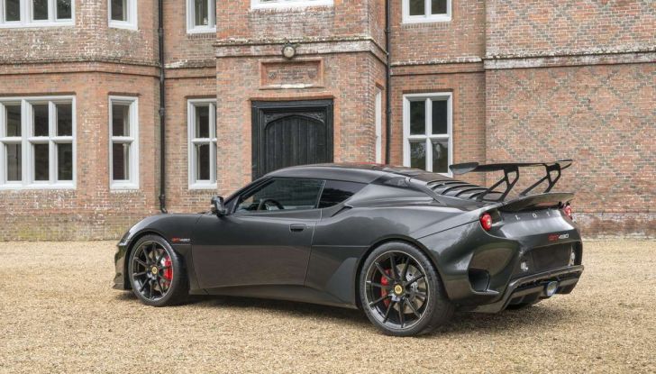Lotus vuole tornare ad essere una rivale di Ferrari - Foto 5 di 9