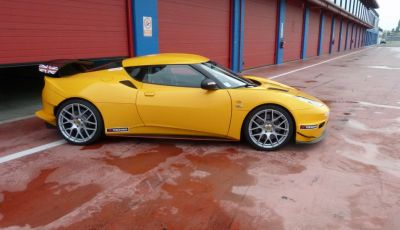 Lotus Evora S: Tommy Maino On Track