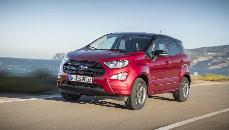 Ford Ecosport: i tappetini nascono dalle bottiglie di plastica riciclata - Foto 30 di 32
