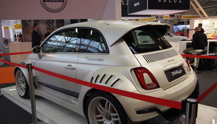 Le supercar e le ragazze più belle del Motor Show 2017 - Foto 14 di 58