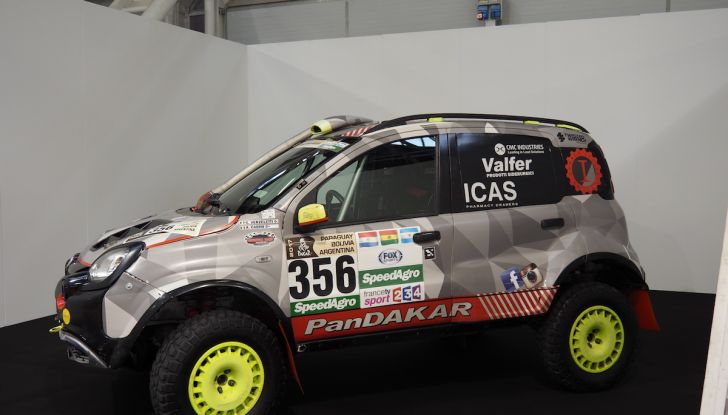 Le supercar e le ragazze più belle del Motor Show 2017 - Foto 51 di 58