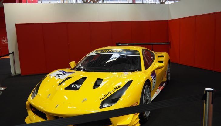 Le supercar e le ragazze più belle del Motor Show 2017 - Foto 53 di 58