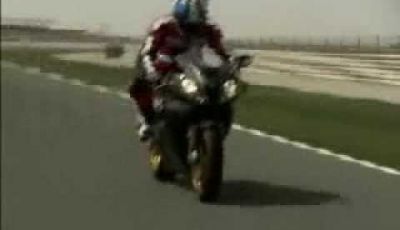Video  Aprilia RSV 1000 R