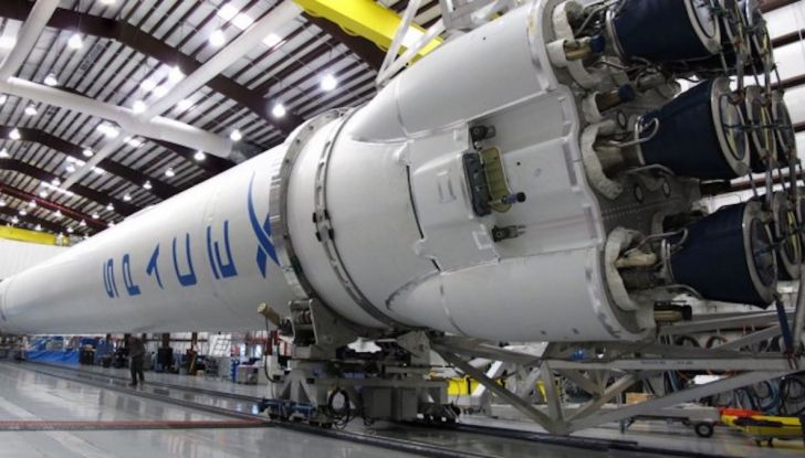 Elon Musk: lancerò una Tesla Roadster su Marte con SpaceX - Foto 4 di 5