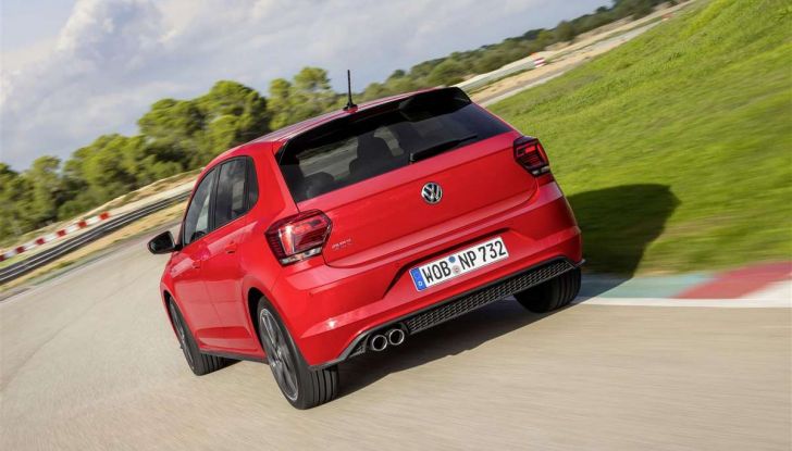 Volkswagen Polo GTI 2018 prezzi, motore e caratteristiche tecniche - Foto 12 di 14