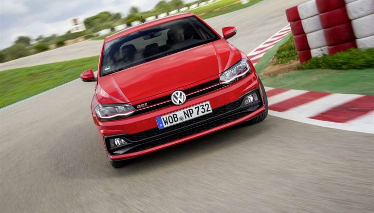 Volkswagen Polo GTI 2018 prezzi, motore e caratteristiche tecniche - Foto 7 di 14